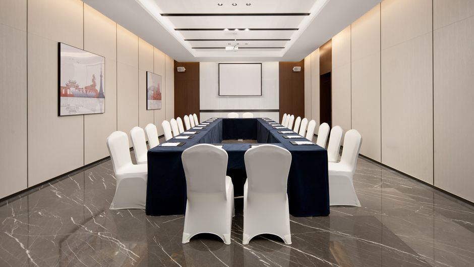 Hampton Foshan Nanhai Movie and TV Town Meeting