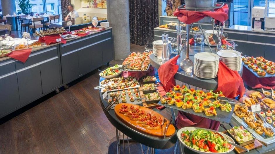 Nobel Zira Hotel Restaurant