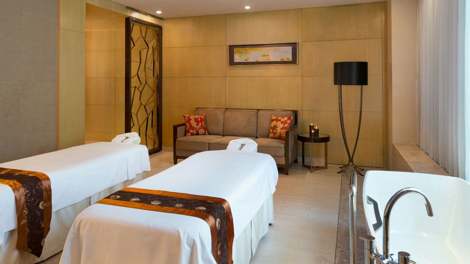 Sheraton Changchun Jingyuetan Hotel Spa