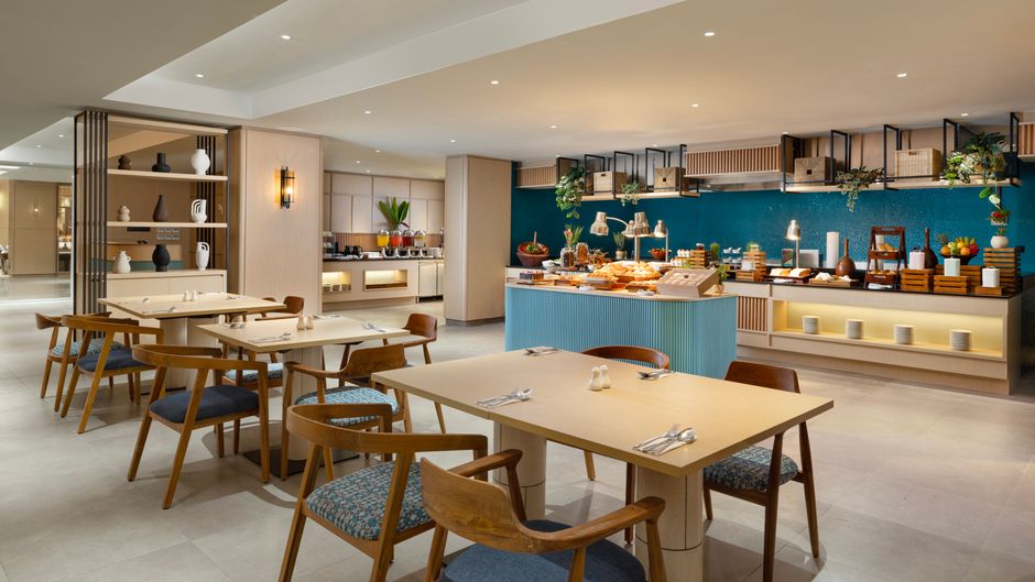 Hilton Garden Inn Bali Nusa Dua Restaurant