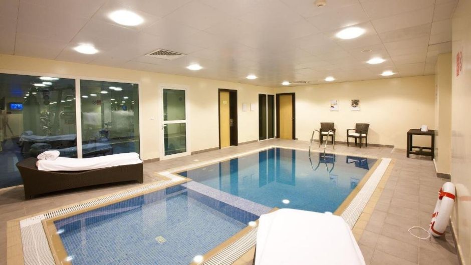 Kingsgate Doha Pool
