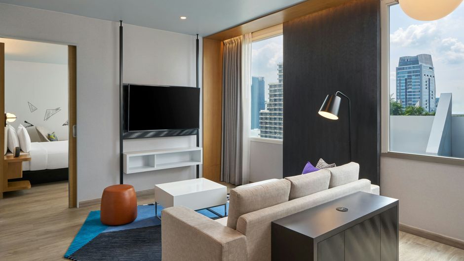 Aloft Bangkok Sukhumvit 11 Suite