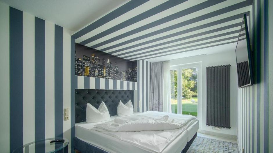 SL'otel in Parforcehaus Room