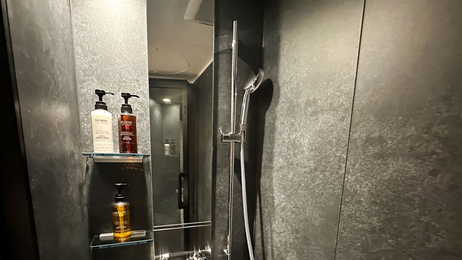 Kobe Porttower Hotel Room