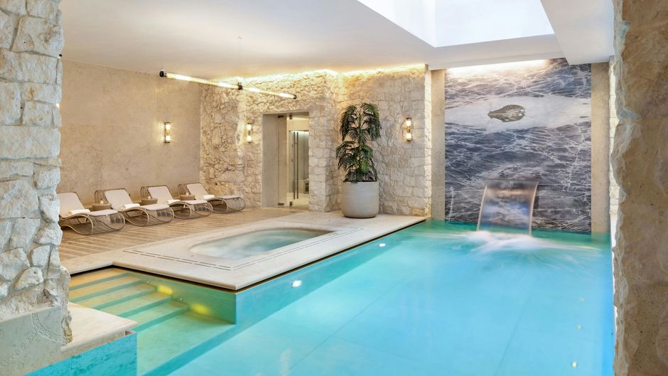 H15 Luxury Palace Spa