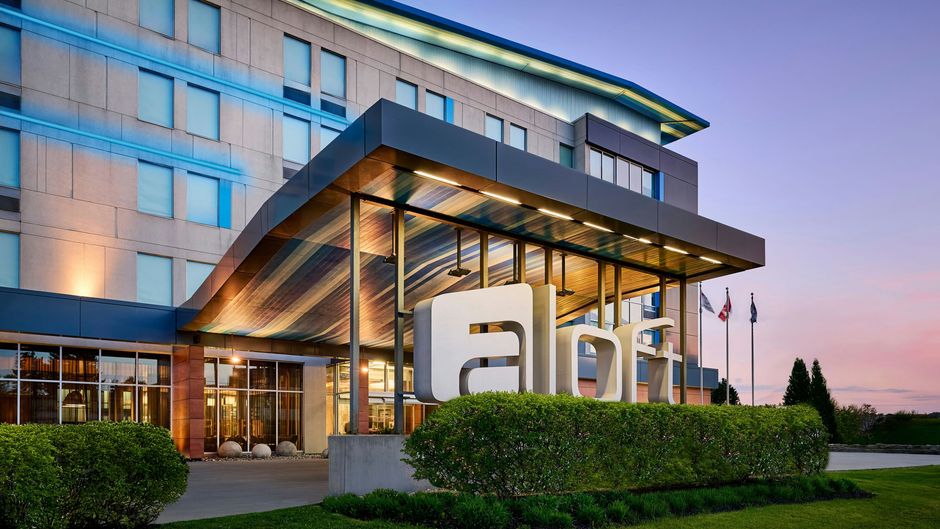 aloft Montreal Airport Exterior