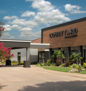 Courtyard Dallas-Fort Worth/Bedford