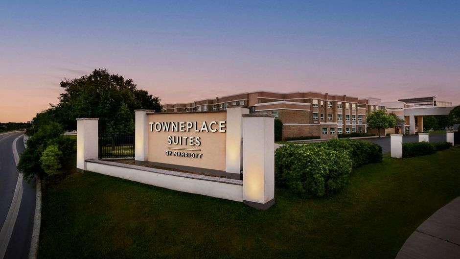 TownePlace Suites Mississauga-Airport Exterior
