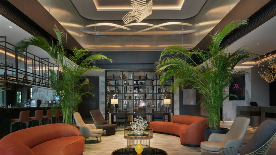 Izmir Marriott Hotel Lobby