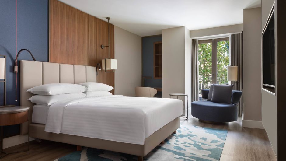 Izmir Marriott Hotel Room