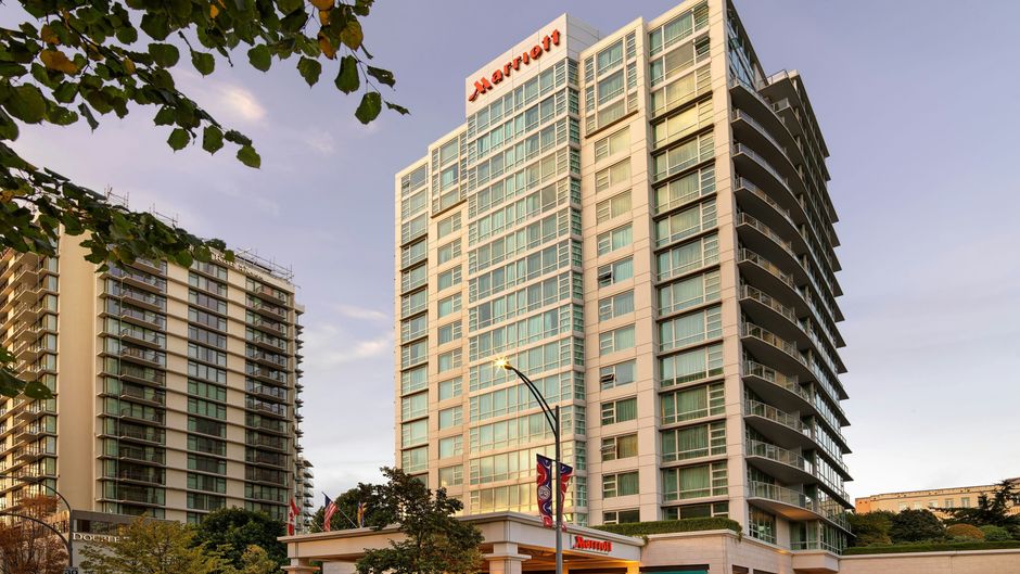 Victoria Marriott Inner Harbour Exterior