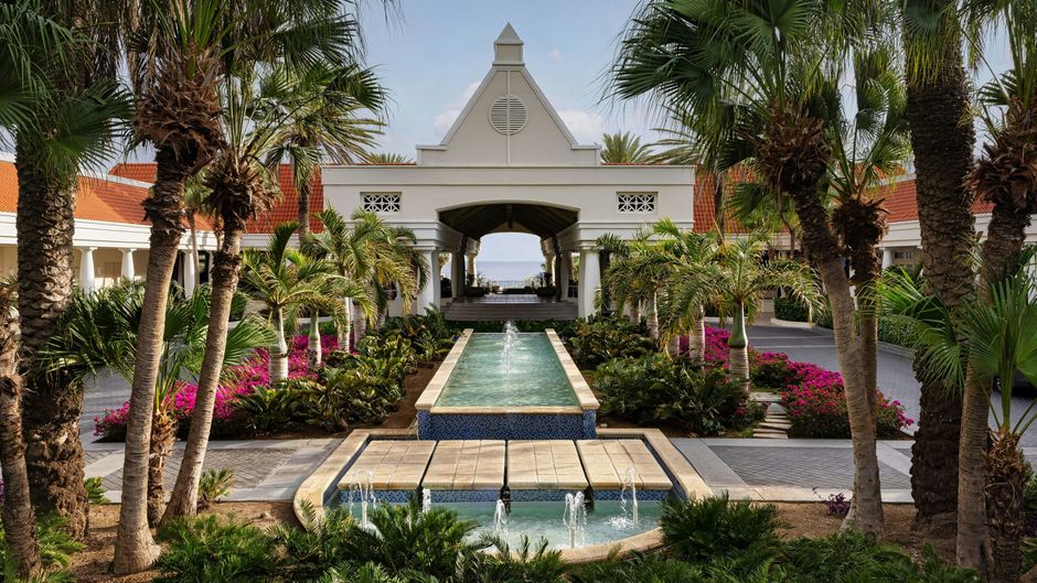 Curacao Marriott Beach Resort Exterior