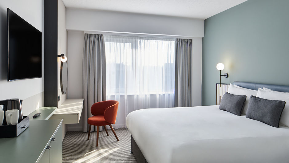 Leonardo Hotel Dublin Parnell Street Room
