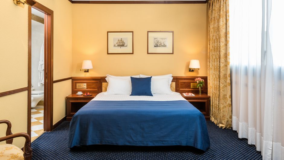 Leonardo Hotel Milan City Center Suite