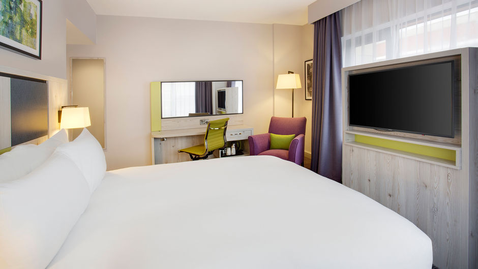 Leonardo Hotel Manchester Central Room