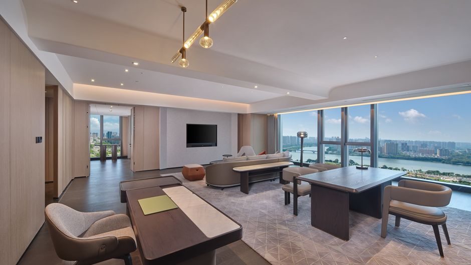 Hilton Huizhou Room