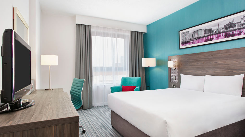 Leonardo Hotel Belfast Room