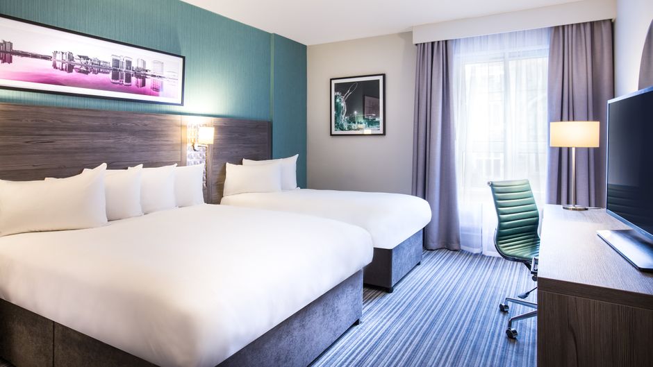 Leonardo Hotel Belfast Room
