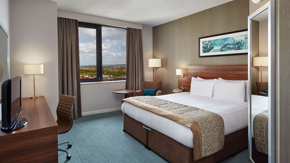 Leonardo Hotel Milton Keynes Room