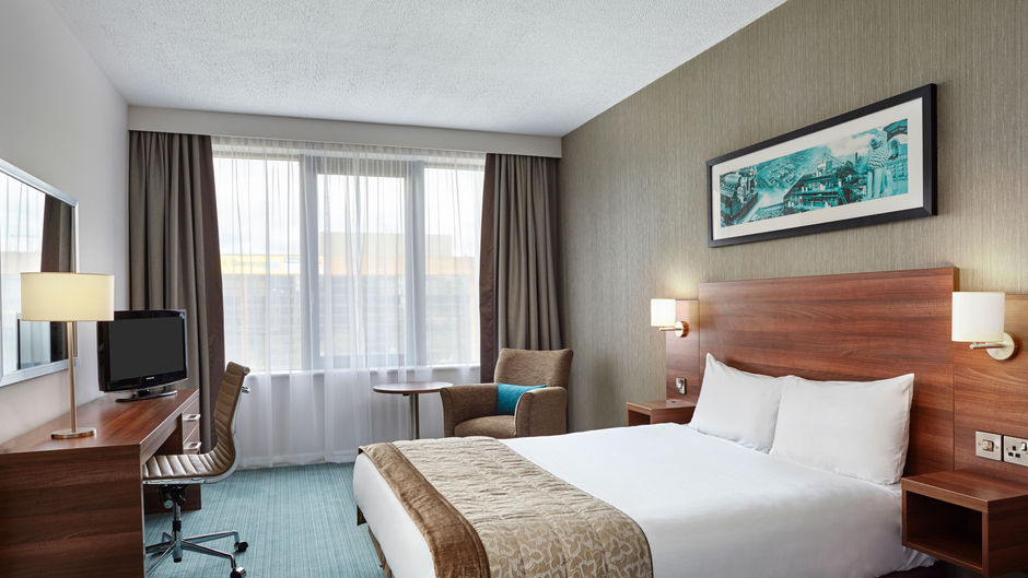 Leonardo Hotel Milton Keynes Room