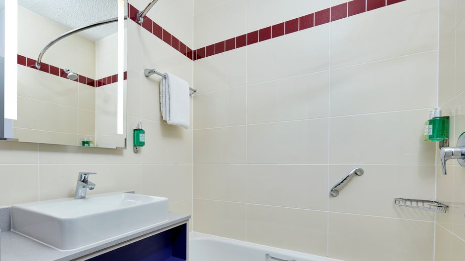 Leonardo Hotel Sheffield Room