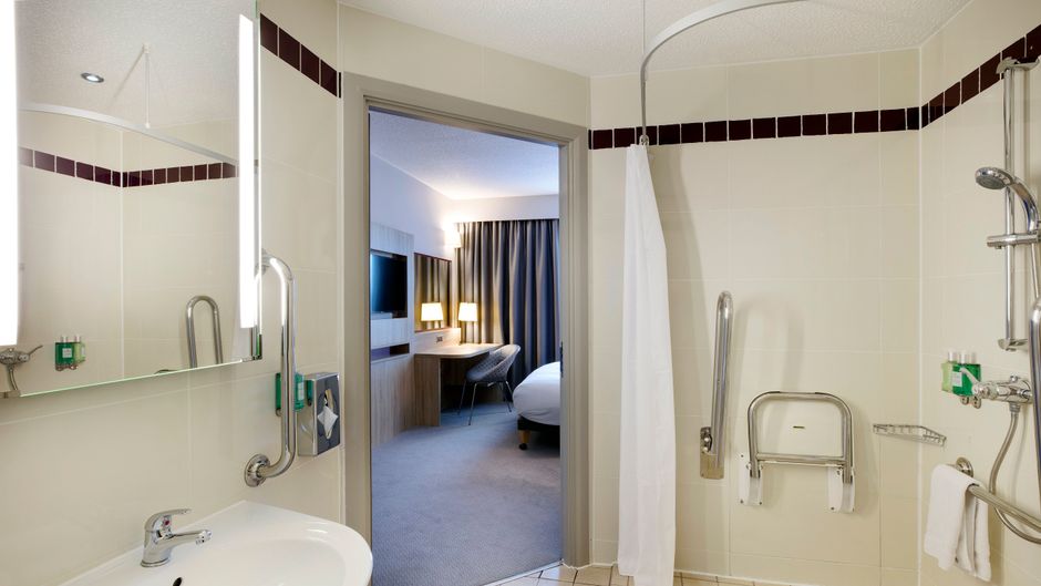 Leonardo Hotel London Watford Room