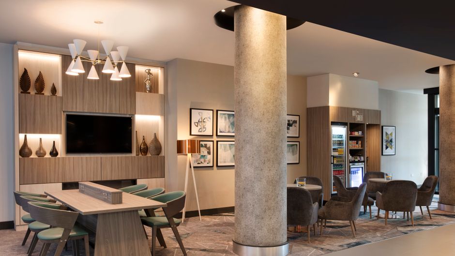 Leonardo Hotel London Watford Lobby