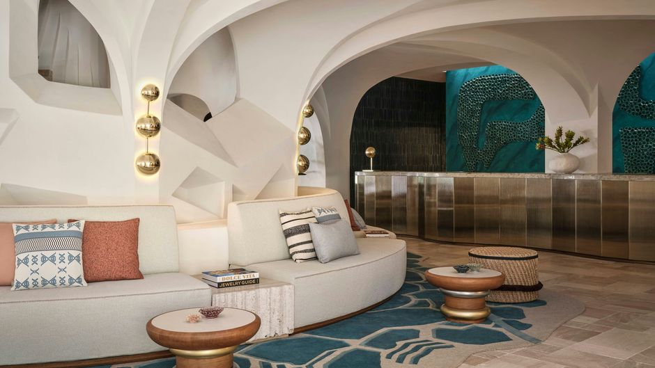 W Sardinia - Poltu Quatu Lobby