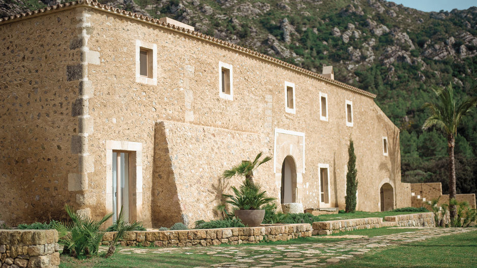 Es Raco d'Arta Exterior