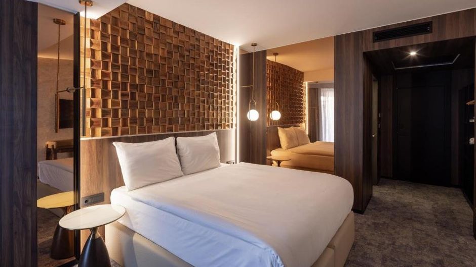 Nobel Hotel Belgrade Room