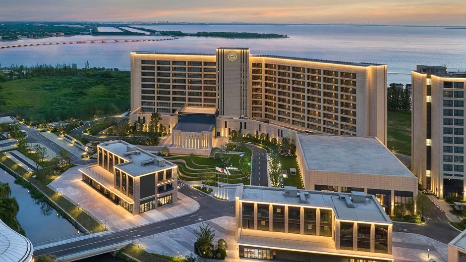 Sheraton Kunshan Dianshan Lake Exterior