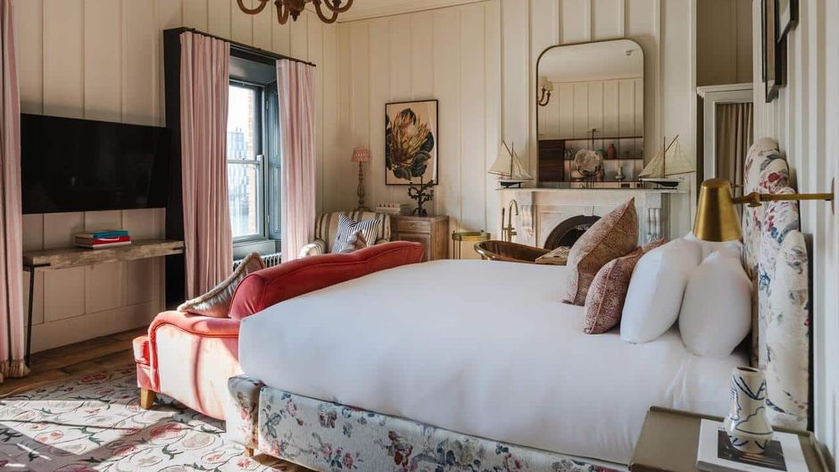 The Mayson Suite