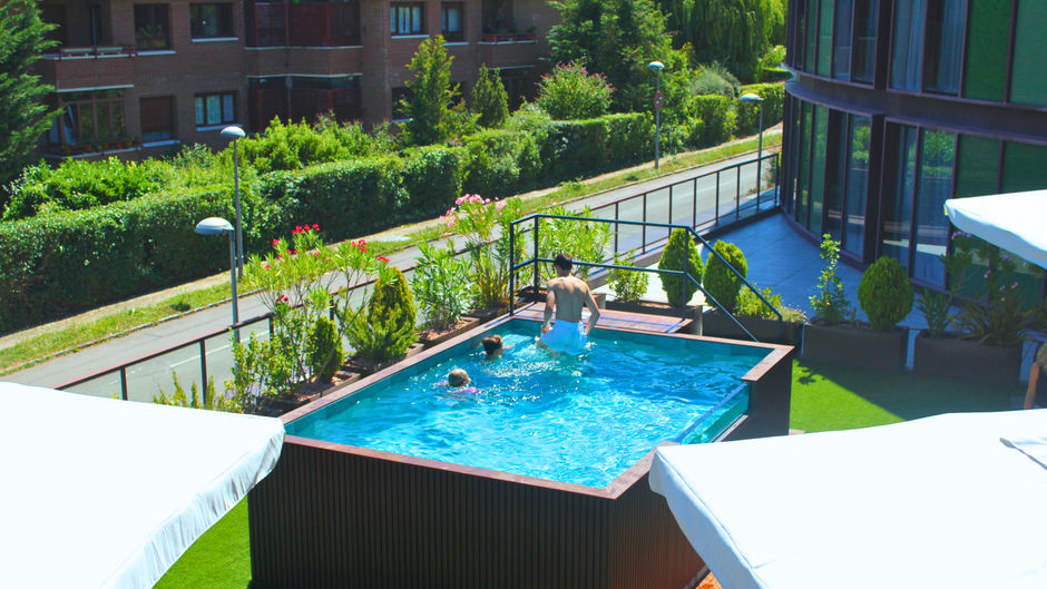 Jardines de Uleta Suites Pool