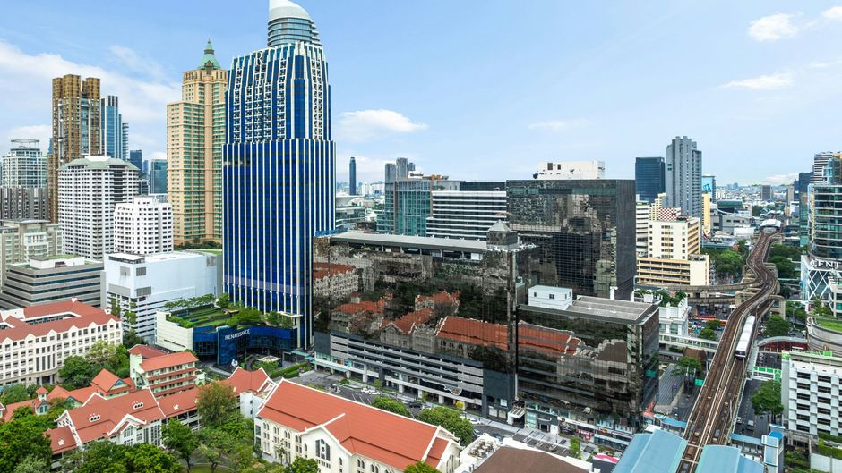 Renaissance Bangkok Ratchaprasong Hotel Exterior