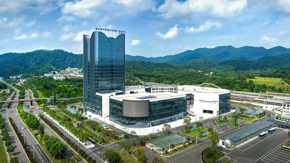 Four Points by Sheraton Wuyuan Exterior