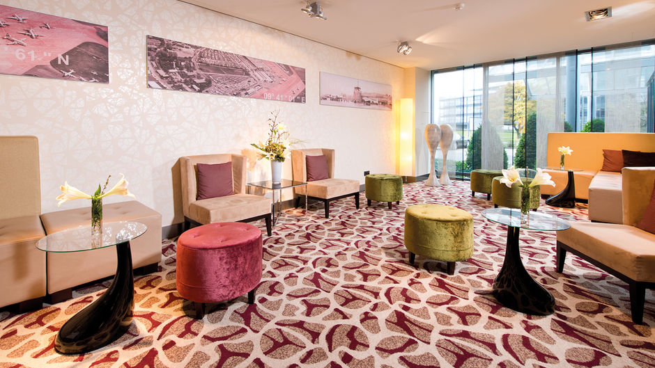 Leonardo Hotel Hannover Airport Lobby