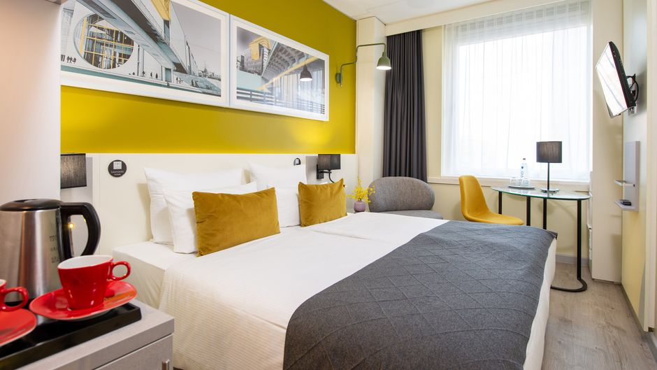 Leonardo Hotel Berlin Mitte Room