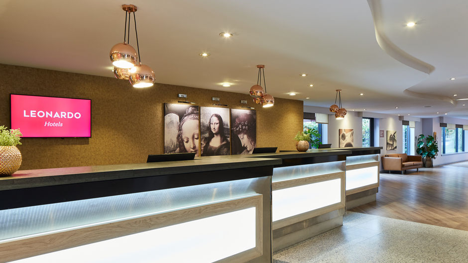 Leonardo London Heathrow Airport Lobby