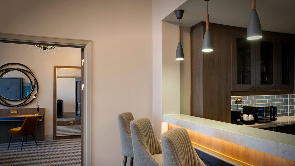 Leonardo Royal London City Suite