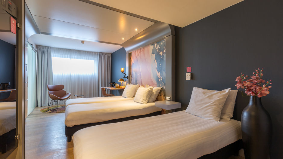 Leonardo Hotel Almere City Centre Room
