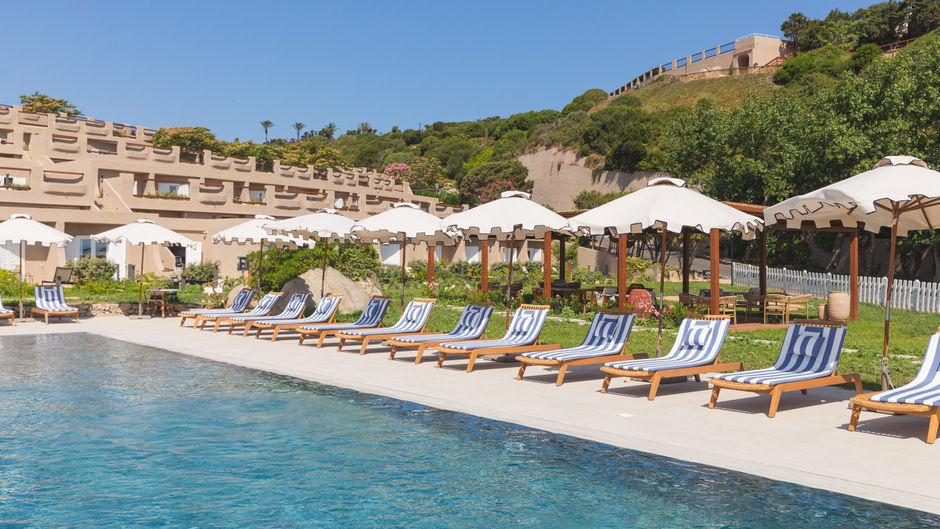 MClub Marmorata Pool