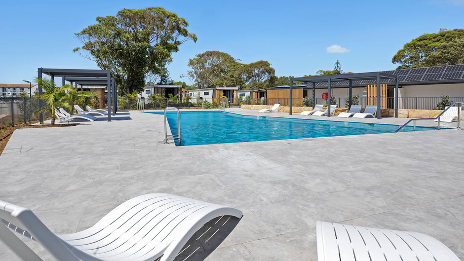 Ocean Side Hawks Nest Pool
