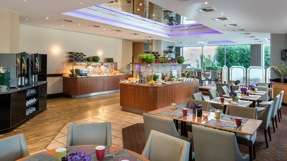 Leonardo Hotel Dusseldorf Airport Restaurant