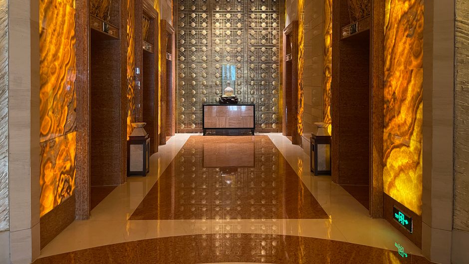 Voco Changzhou Fudu Lobby