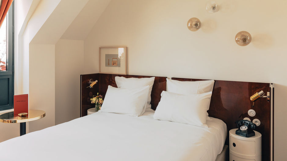 Wallace Hotel Room