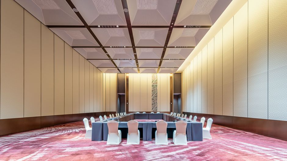 Holiday Inn Exhibition Center Ballroom