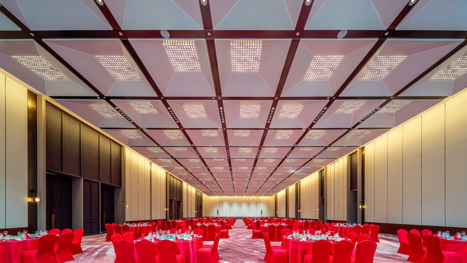 Holiday Inn Exhibition Center Ballroom