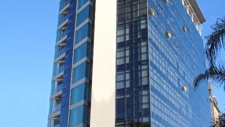 Amerian Carlos Paz Apart & Suites Exterior