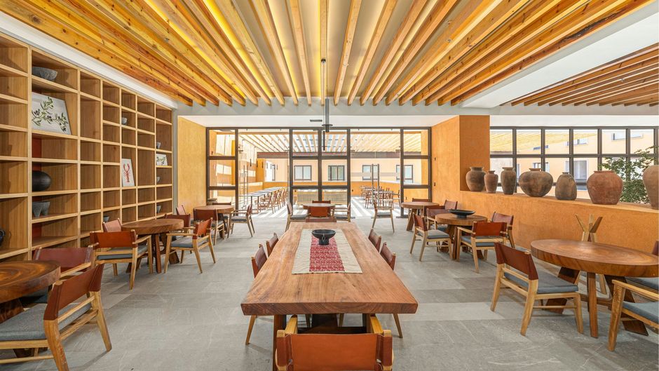 Clevia, Autograph Collection Restaurant