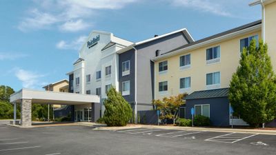 Fairfield Inn & Suites South Boston